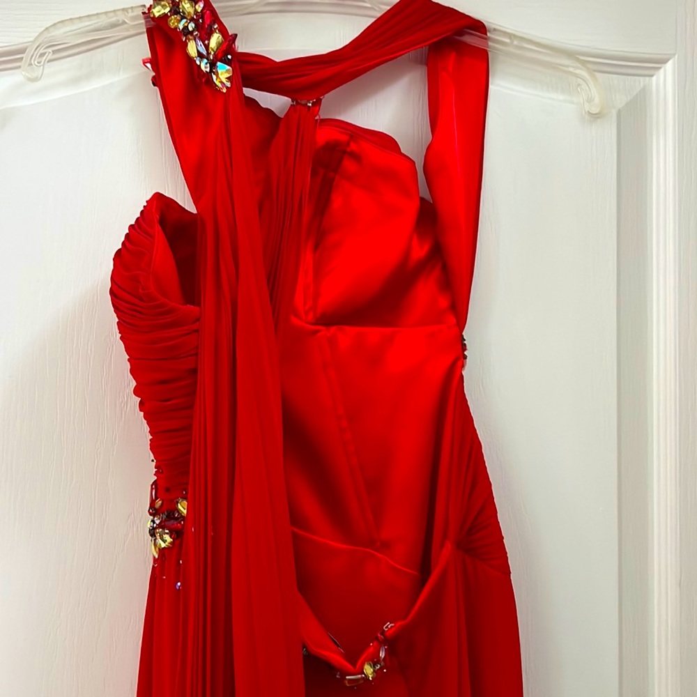 Prom Dress - Picture 3 of 9
